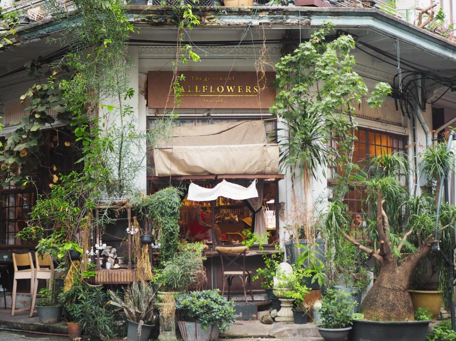 Noir Cafe And Hostel Chinatown Bangkok Exteriör bild